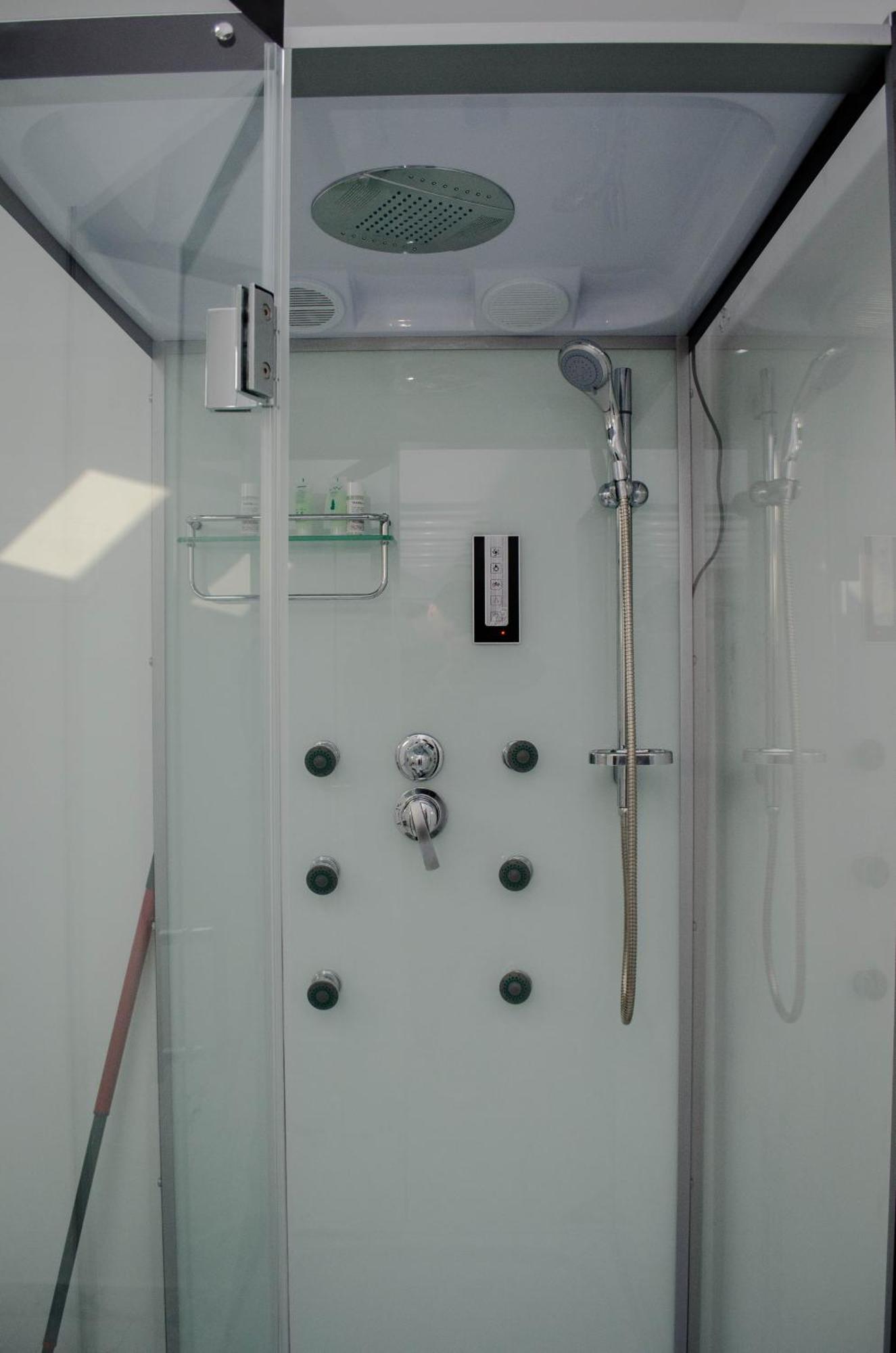 Pentgarden Penthouse Jacuzzi Lejlighed Târgu Jiu Eksteriør billede